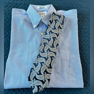 Hermoso New York Blue Paisley Tie‎ Mens NWT